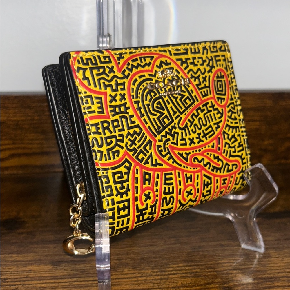 COACH Disney Mickey Mouse x Keith Haring Snap Wallet limited edition